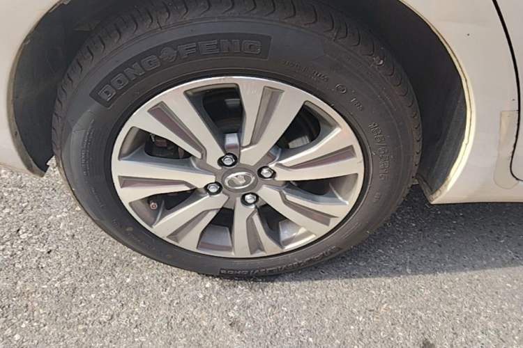 Used Great Wall C30 2016 1.5L Manual Luxury Model Exterior 5