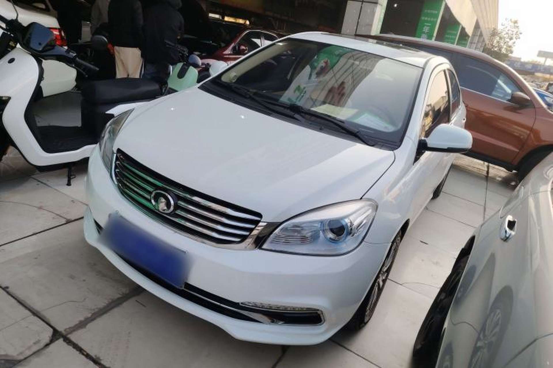 Used Great Wall C30 2016 1.5L AMT Luxury Model Front Left 45 Deg