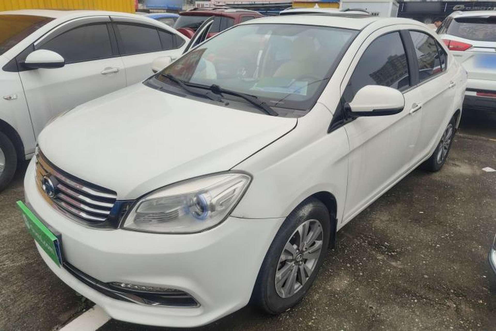 Used Great Wall C30 2016 1.5L AMT Luxury Model Front Left 45 Deg