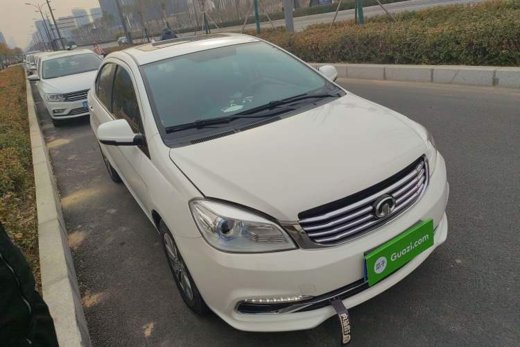 Used Great Wall C30 2016 1.5L Manual Luxury Model Front Right 45 Deg