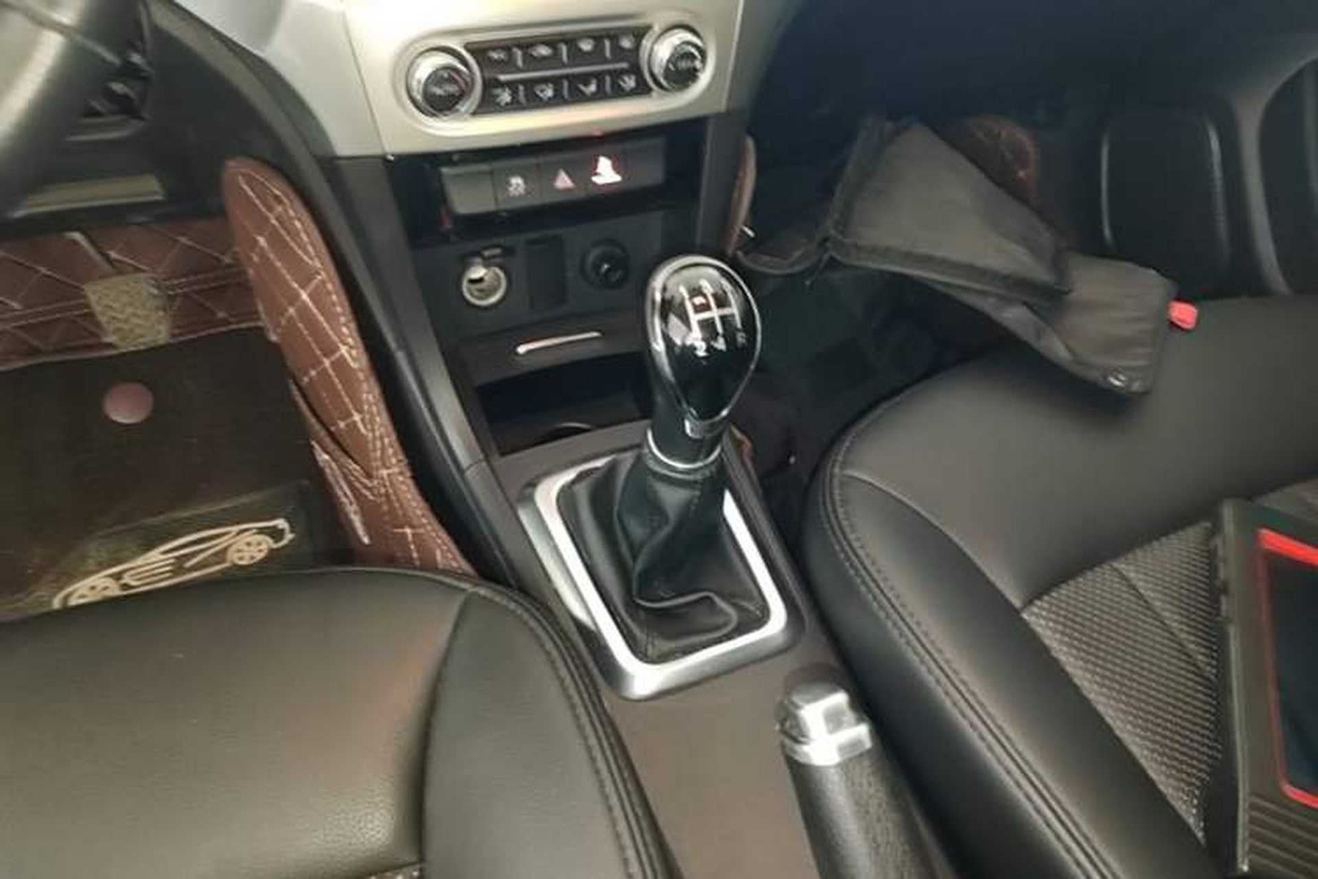 Used Great Wall C30 2016 1.5L Manual Luxury Model Gear Lever