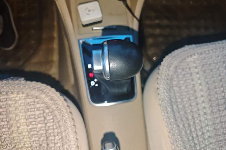 Used Great Wall C30 2016 1.5L AMT Luxury Model Gear Lever