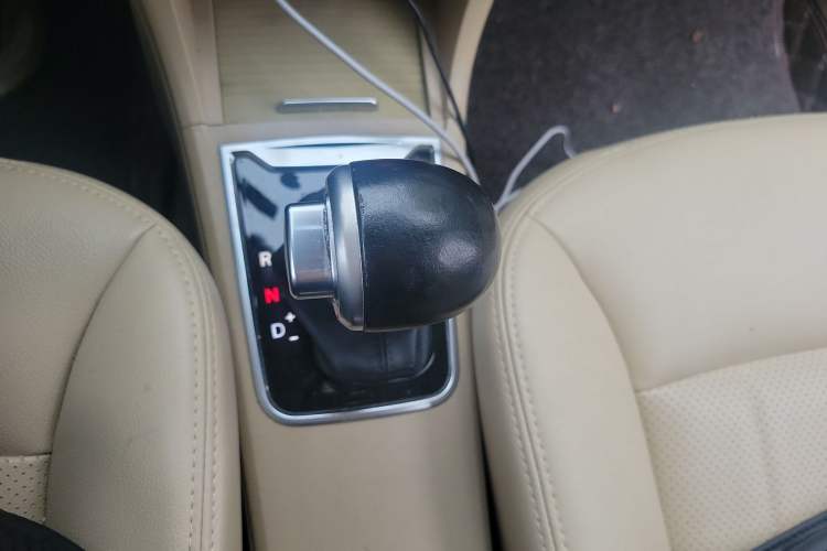 Used Great Wall C30 2016 1.5L AMT Comfort Model Gear Lever