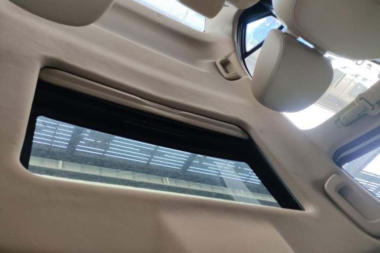 Used Great Wall C30 2016 1.5L Manual Luxury Model Headliner