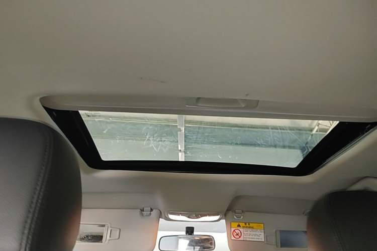 Used Great Wall C30 2016 1.5L Manual Luxury Model Headliner