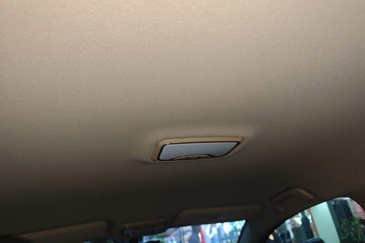 Used Great Wall C30 2016 1.5L AMT Comfort Model Headliner
