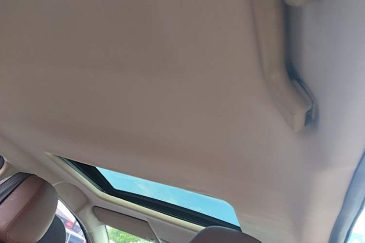 Used Great Wall C30 2016 1.5L Manual Luxury Model Headliner