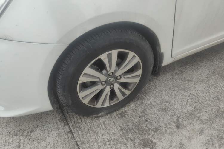 Used Great Wall C30 2016 1.5L AMT Luxury Model Left Front Wheel Hub