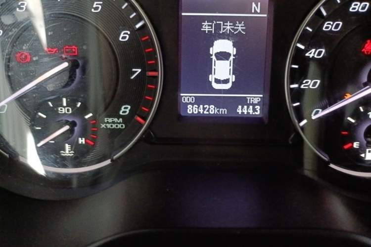 Used Great Wall C30 2016 1.5L AMT Luxury Model Odometer Close Up