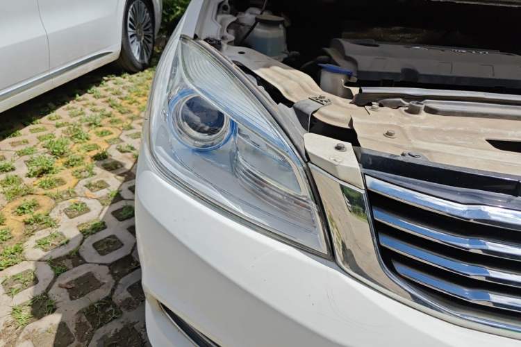 Used Great Wall C30 2016 1.5L Manual Comfort Model Right Front Headlight