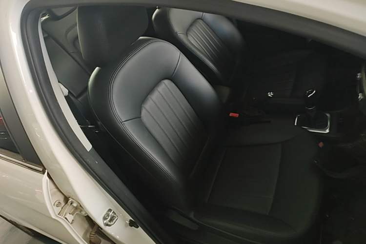 Used Great Wall C30 2016 1.5L Manual Luxury Model Right Front Seat