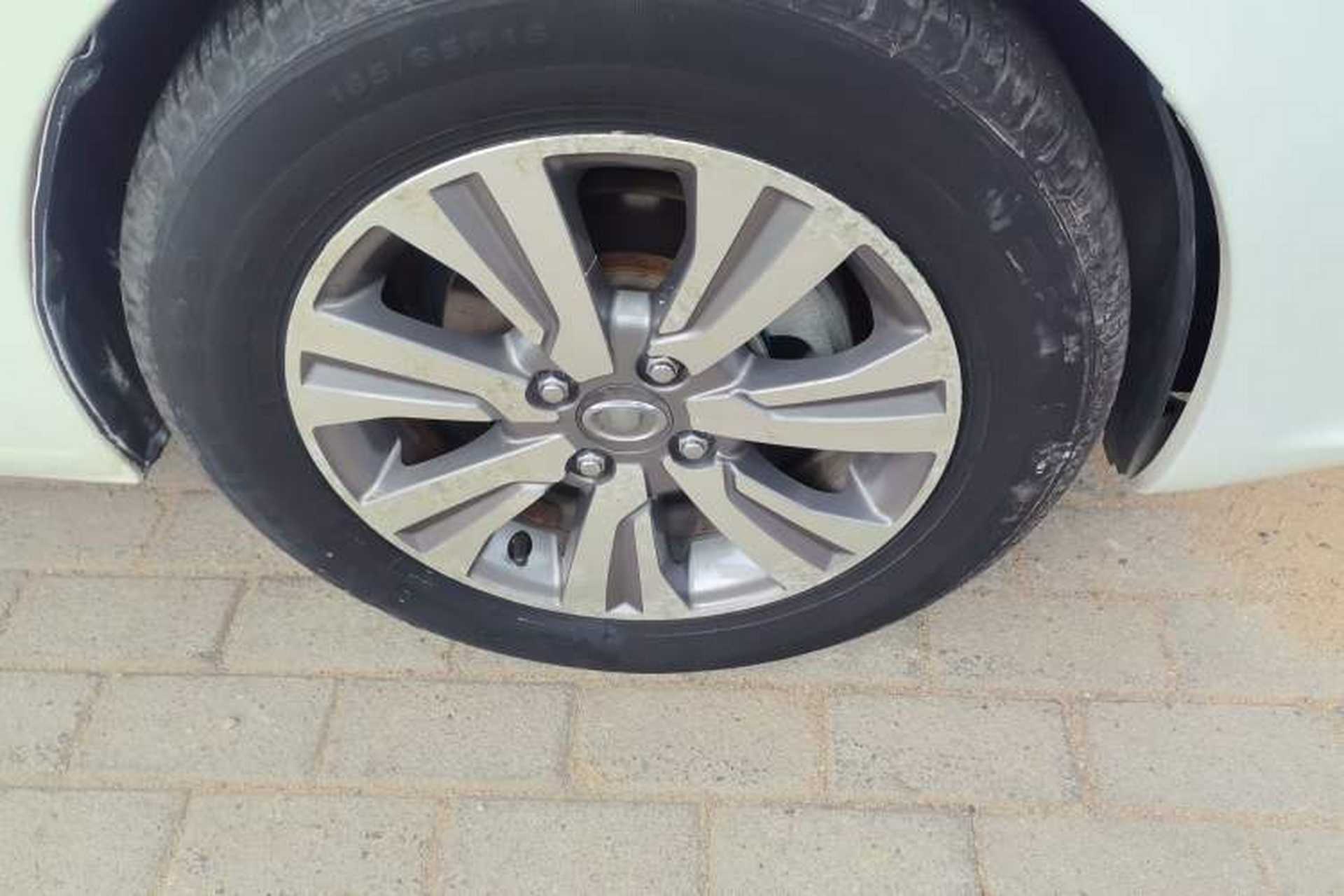 Used Great Wall C30 2016 1.5L Manual Luxury Model Right Front Wheel Hub