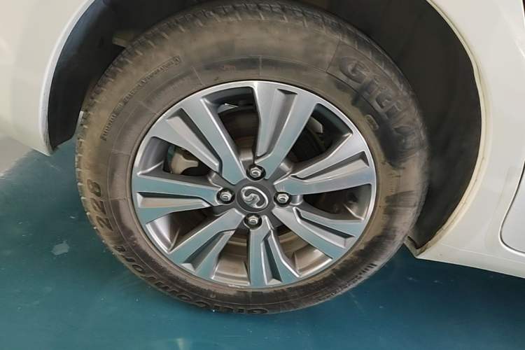 Used Great Wall C30 2016 1.5L Manual Luxury Model Right Rear Wheel Hub