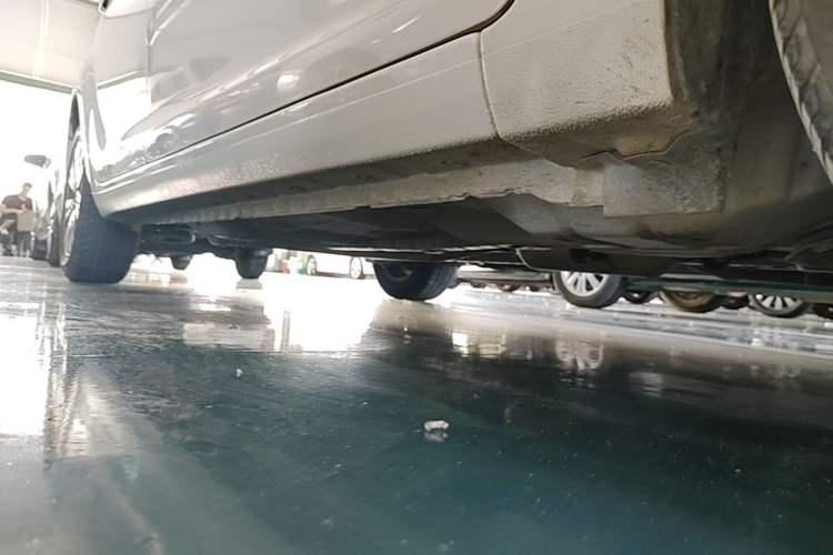 Used Great Wall C30 2016 1.5L Manual Luxury Model Right Side Sill