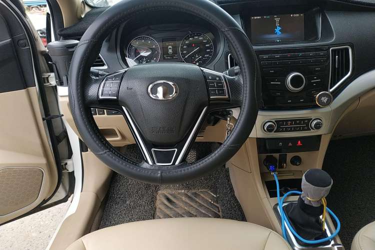Used Great Wall C30 2016 1.5L Manual Luxury Model Steering Wheel