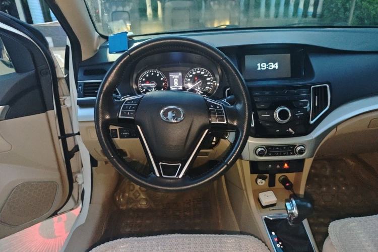 Used Great Wall C30 2016 1.5L AMT Luxury Model Steering Wheel