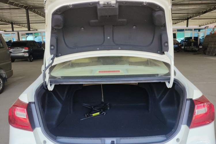 Used Great Wall C30 2016 1.5L Manual Luxury Model Trunk