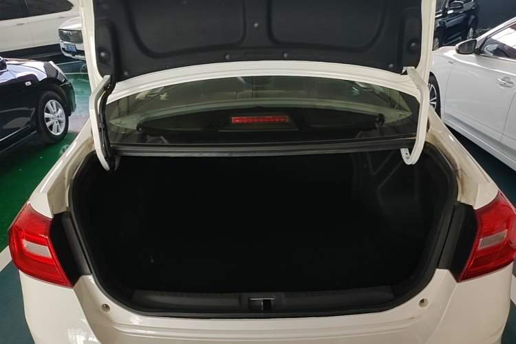 Used Great Wall C30 2016 1.5L Manual Luxury Model Trunk