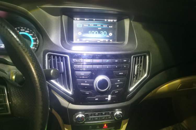 Used Great Wall C30 New Energy 2017 EV Enjoyment Model Audio And AC Panel