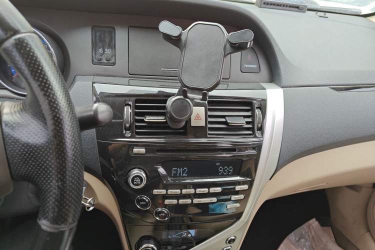 Used Great Wall C30 New Energy 2017 EV Luxury Model Audio And AC Panel