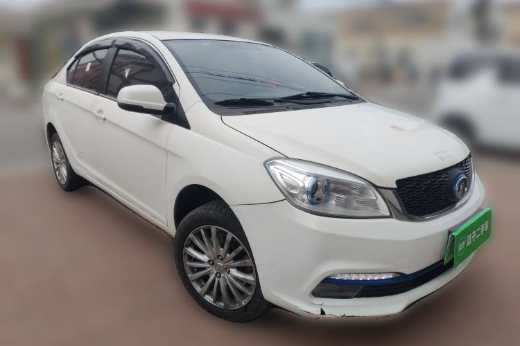 Used Great Wall C30 New Energy 2018 EV Upgraded Enjoyment Model Front Right 45 Deg