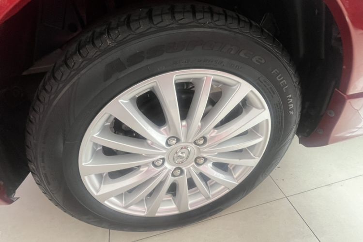 Used Great Wall C50 2014 Upgraded Model 1.5T Manual Fashion Edition Exterior 5