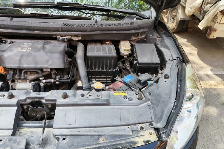 Used Great Wall C50 2012 1.5T Manual Fashion Edition Engine Bay Left