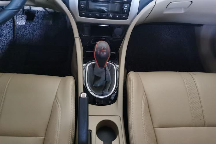 Used Great Wall C50 2012 1.5T Manual Fashion Edition Gear Lever