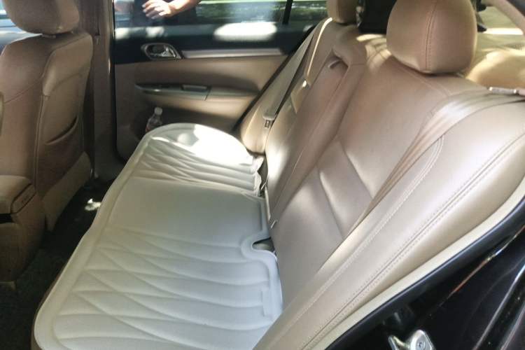 Used Great Wall C50 2012 1.5T Manual Fashion Edition Left Rear Seat