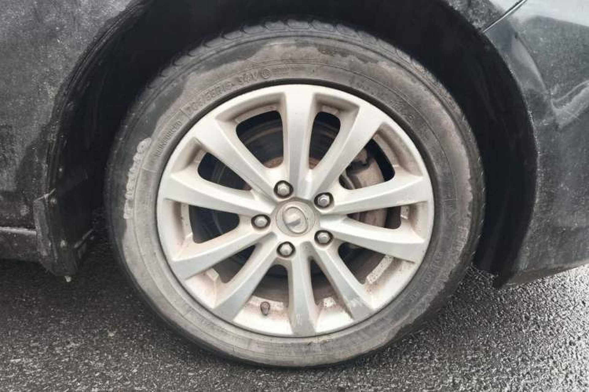 Used Great Wall C50 2012 1.5T Manual Fashion Edition Right Front Wheel Hub