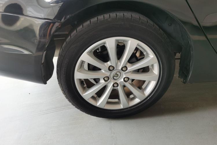 Used Great Wall C50 2012 1.5T Manual Fashion Edition Right Rear Wheel Hub
