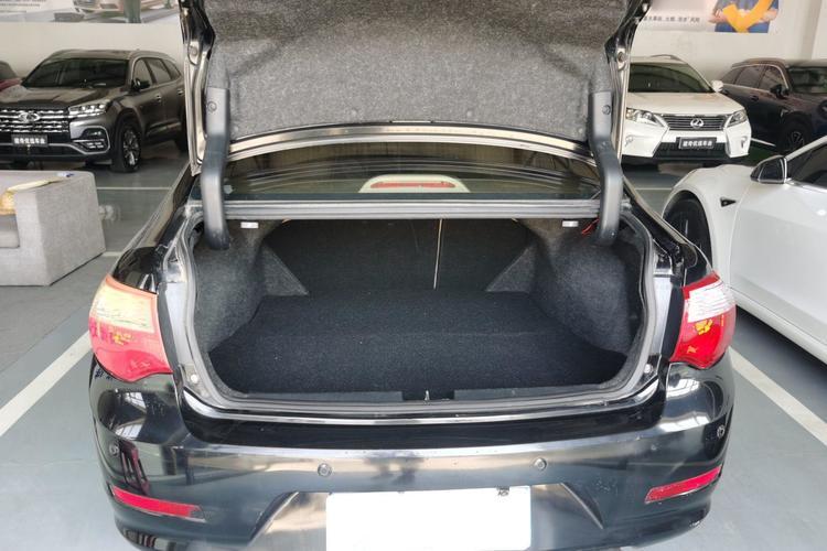 Used Great Wall C50 2012 1.5T Manual Fashion Edition Trunk
