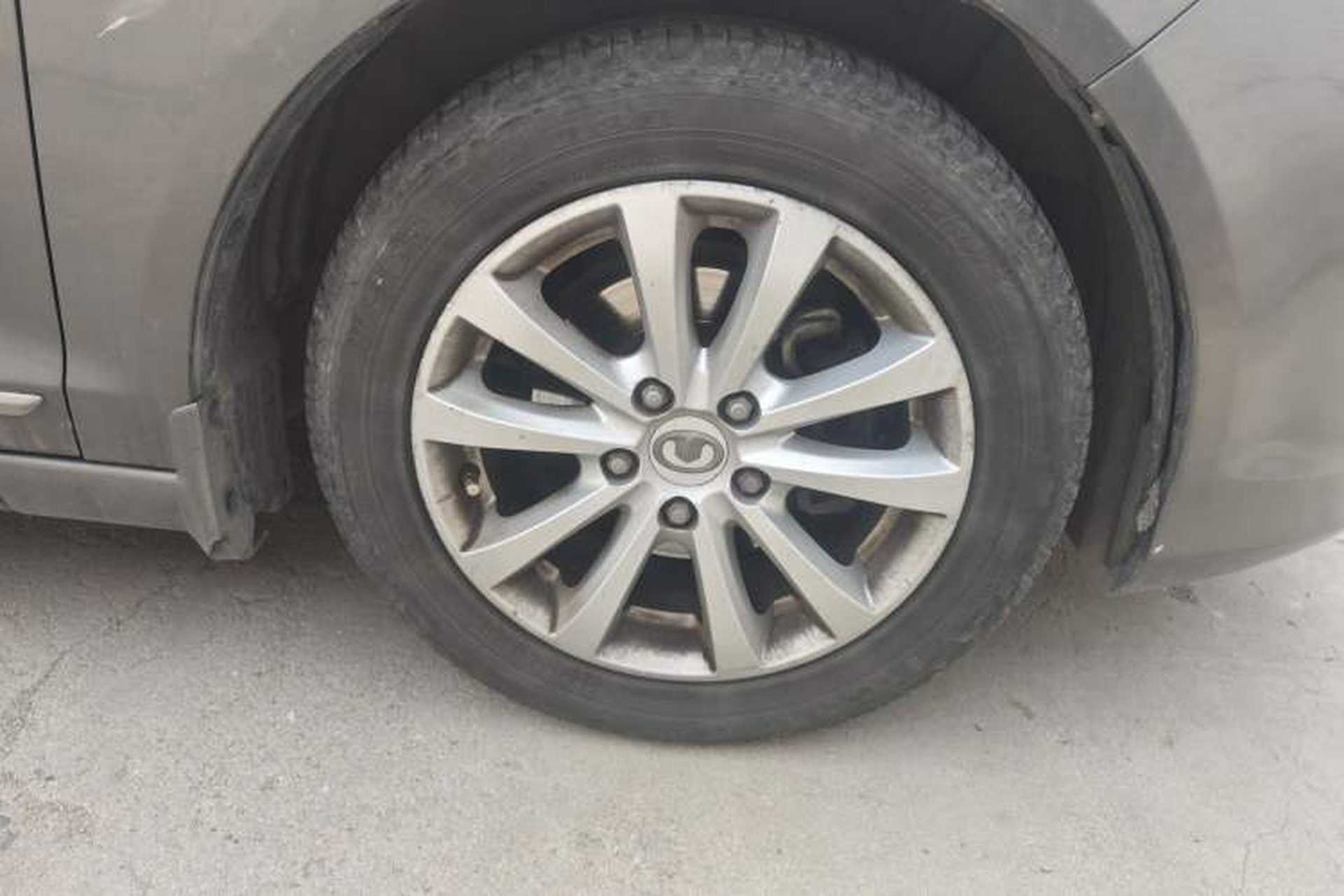 Used Great Wall C50 2012 1.5T Manual Luxury Model Right Front Wheel Hub
