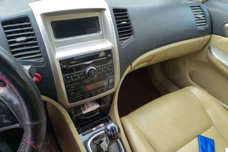 Used Great Wall C50 2012 1.5T Manual Fashion Edition Audio And AC Panel