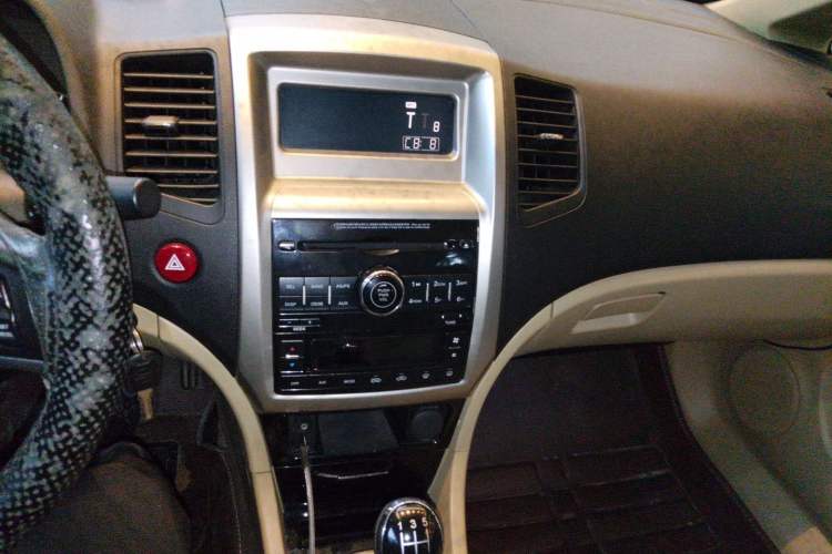 Used Great Wall C50 2012 1.5T Manual Fashion Edition Audio And AC Panel