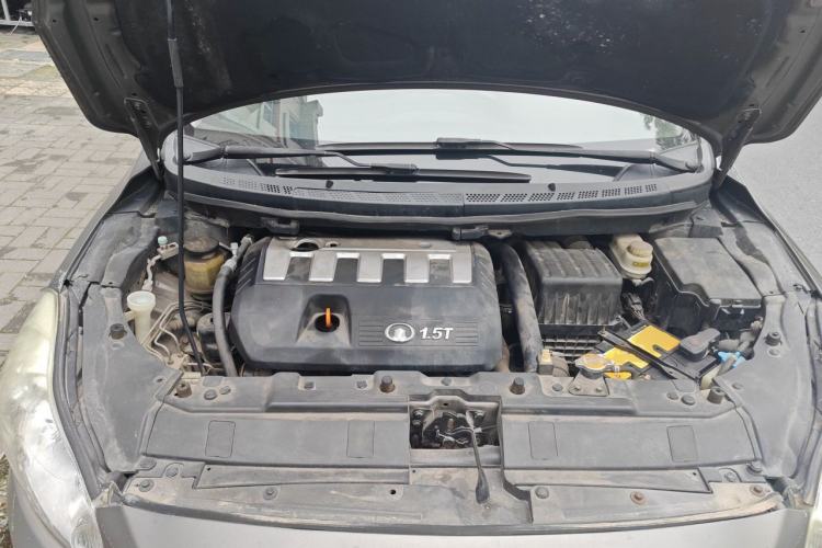Used Great Wall C50 2012 1.5T Manual Elite Version Engine Bay