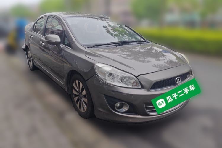 Used Great Wall C50 2012 1.5T Manual Elite Version Front Right 45 Deg