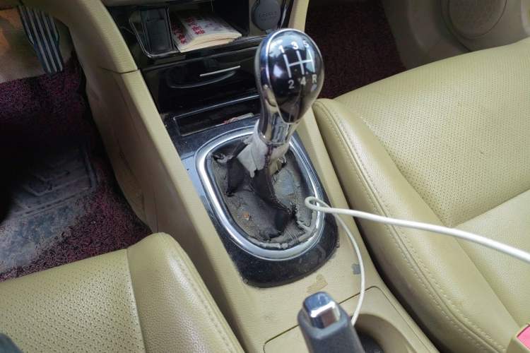 Used Great Wall C50 2012 1.5T Manual Fashion Edition Gear Lever