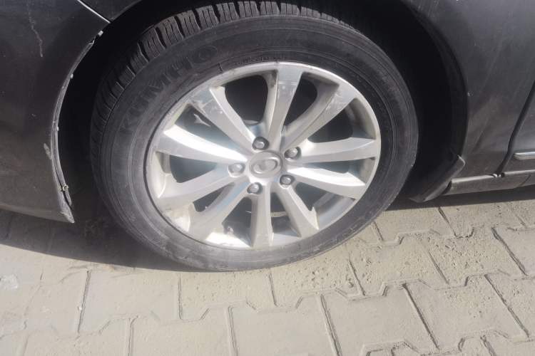 Used Great Wall C50 2012 1.5T Manual Elite Version Right Front Wheel Hub