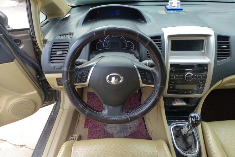 Used Great Wall C50 2012 1.5T Manual Fashion Edition Steering Wheel