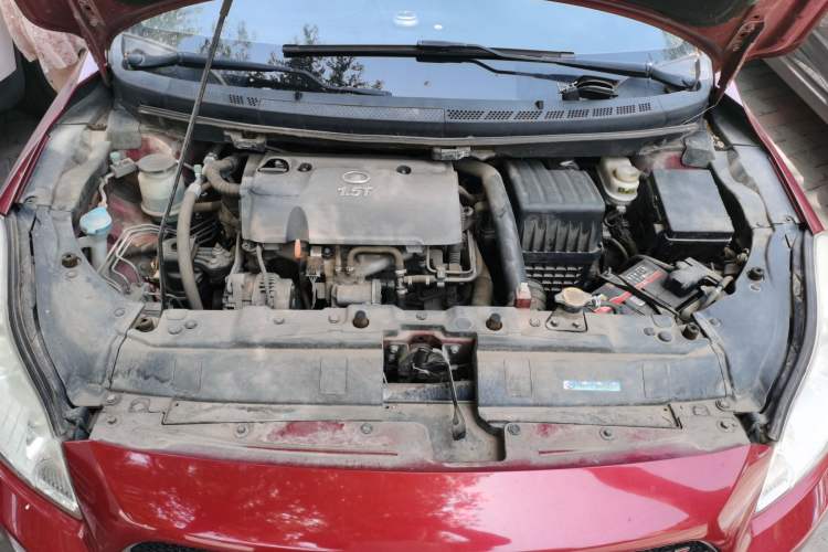 Used Great Wall C50 2012 1.5T Manual Elite Version Engine Bay
