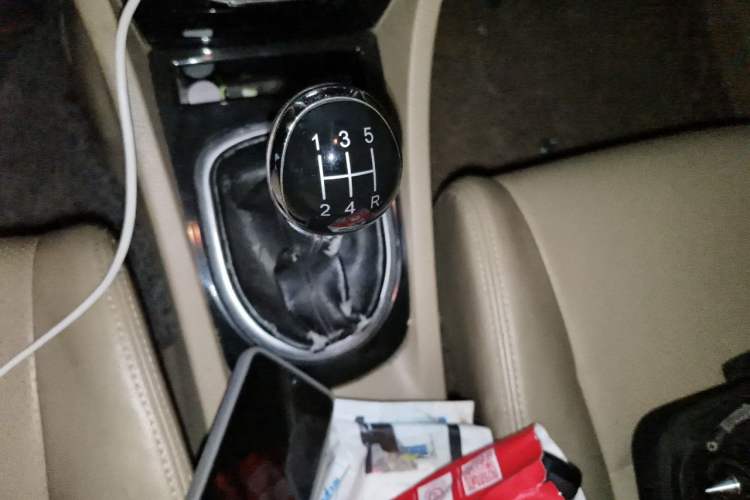 Used Great Wall C50 2012 1.5T Manual Elite Version Gear Lever