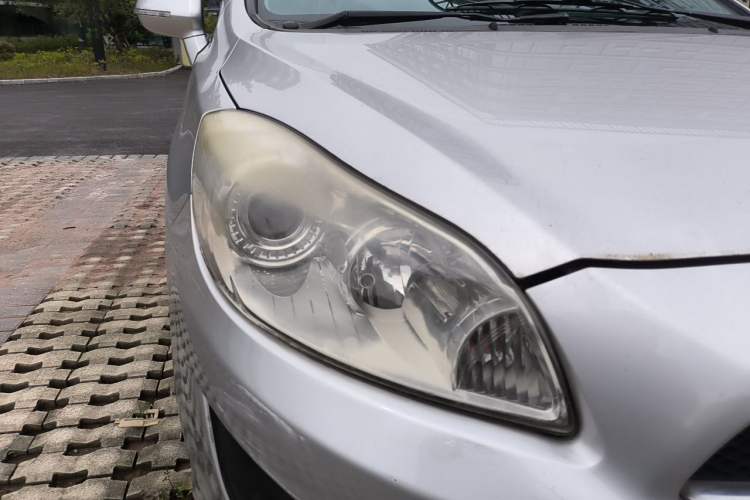 Used Great Wall C50 2012 1.5T Manual Elite Version Right Front Headlight