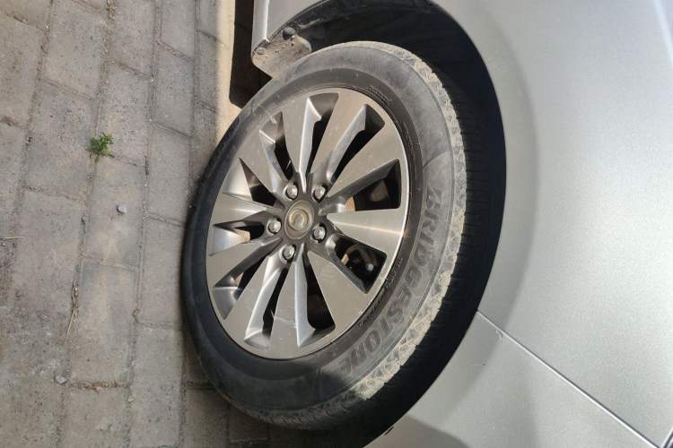 Used Great Wall C50 2012 1.5T Manual Fashion Edition Right Front Wheel Hub