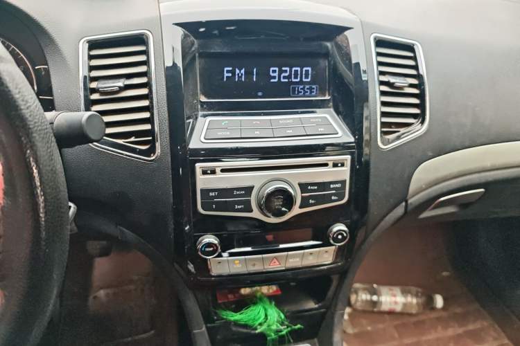 Used Great Wall C50 2012 1.5T Manual Fashion Edition Audio And AC Panel