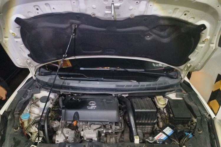 Used Great Wall C50 2012 1.5T Manual Luxury Version Engine Bay