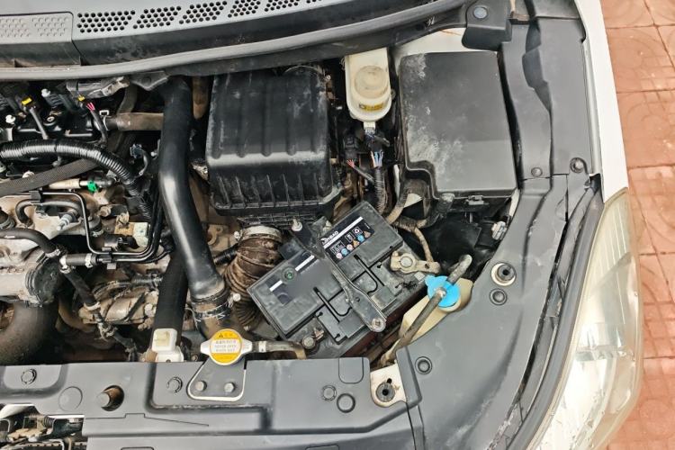 Used Great Wall C50 2012 1.5T Manual Fashion Edition Engine Bay Left