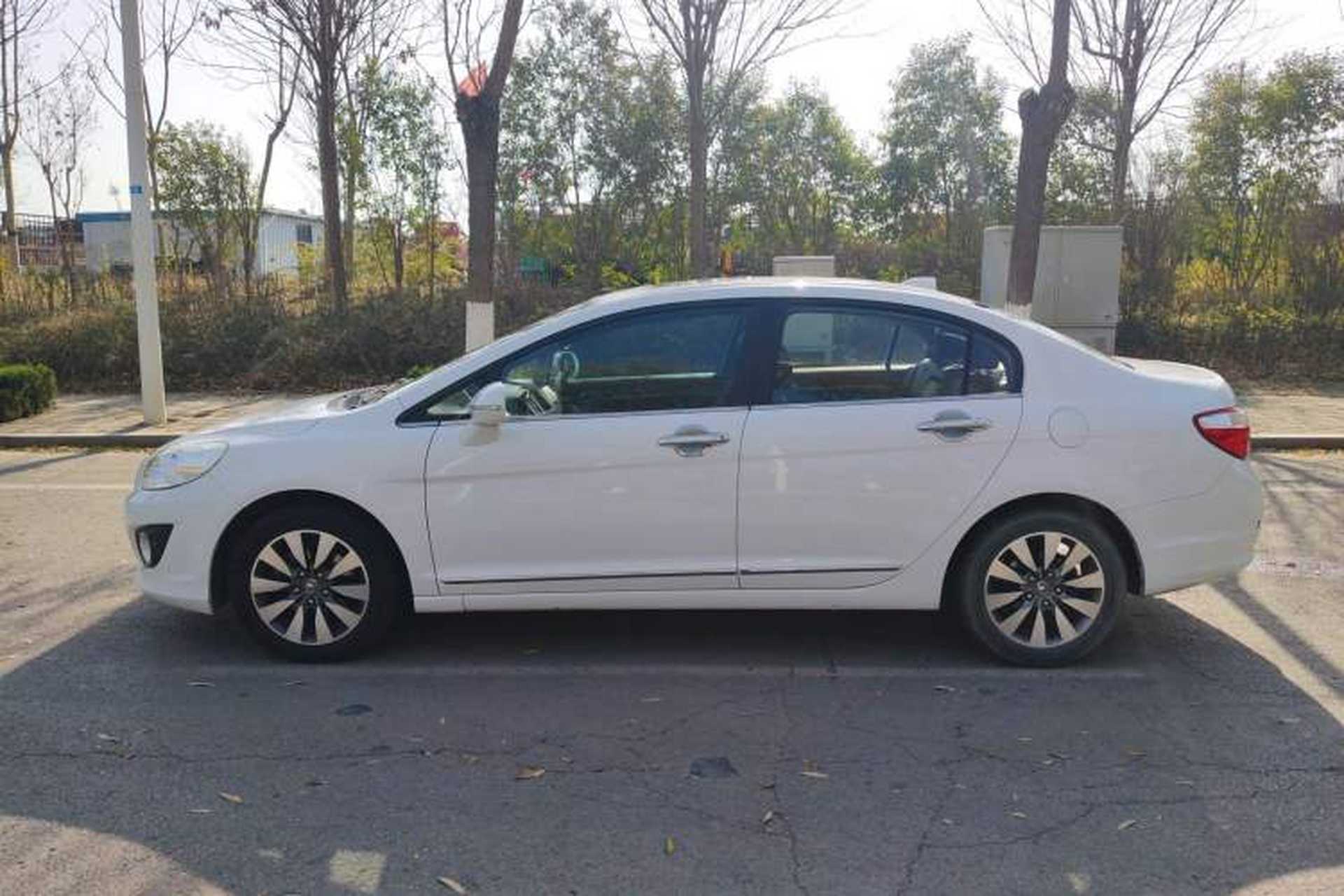 Used Great Wall C50 2012 1.5T Manual Elite Version Exterior 3