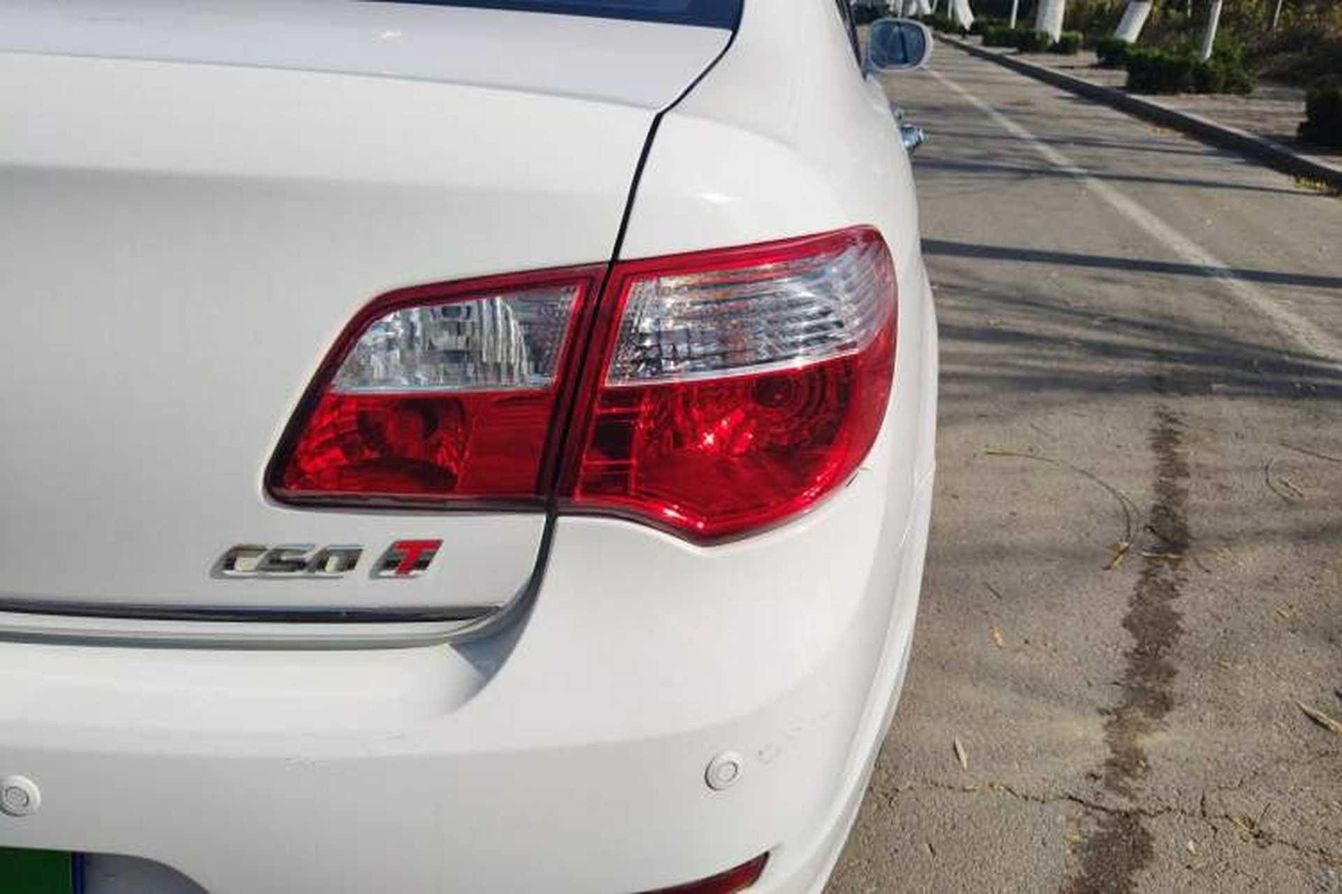 Used Great Wall C50 2012 1.5T Manual Elite Version Exterior 6