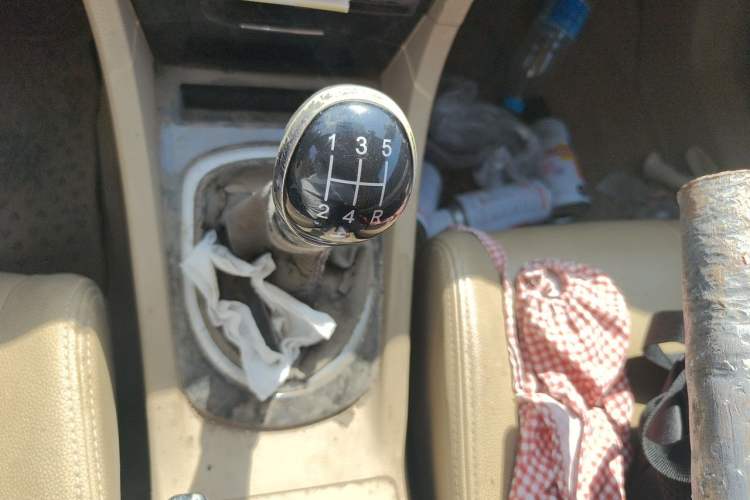 Used Great Wall C50 2012 1.5T Manual Fashion Edition Gear Lever